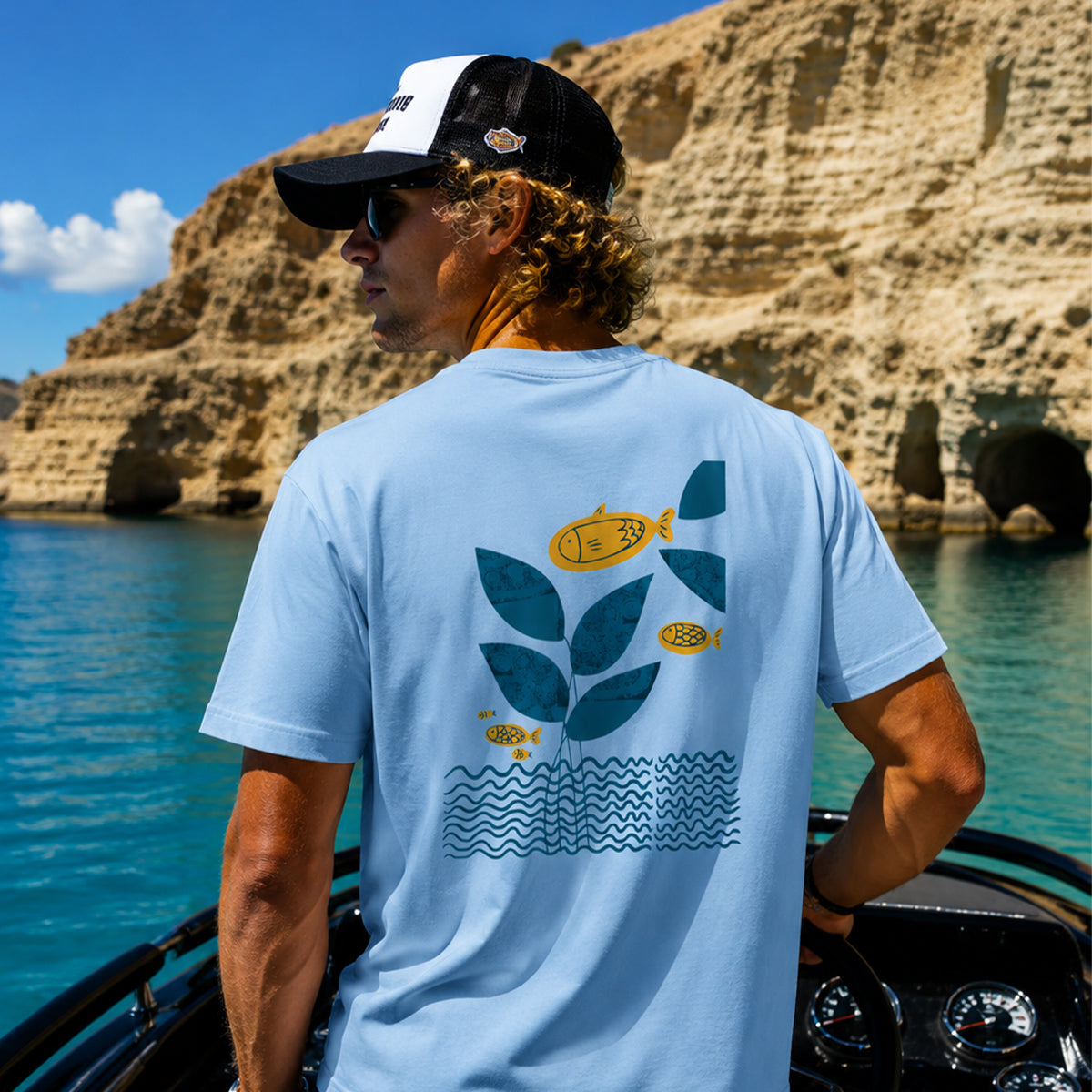 Balıklarda Uçar Mavi T-shirt