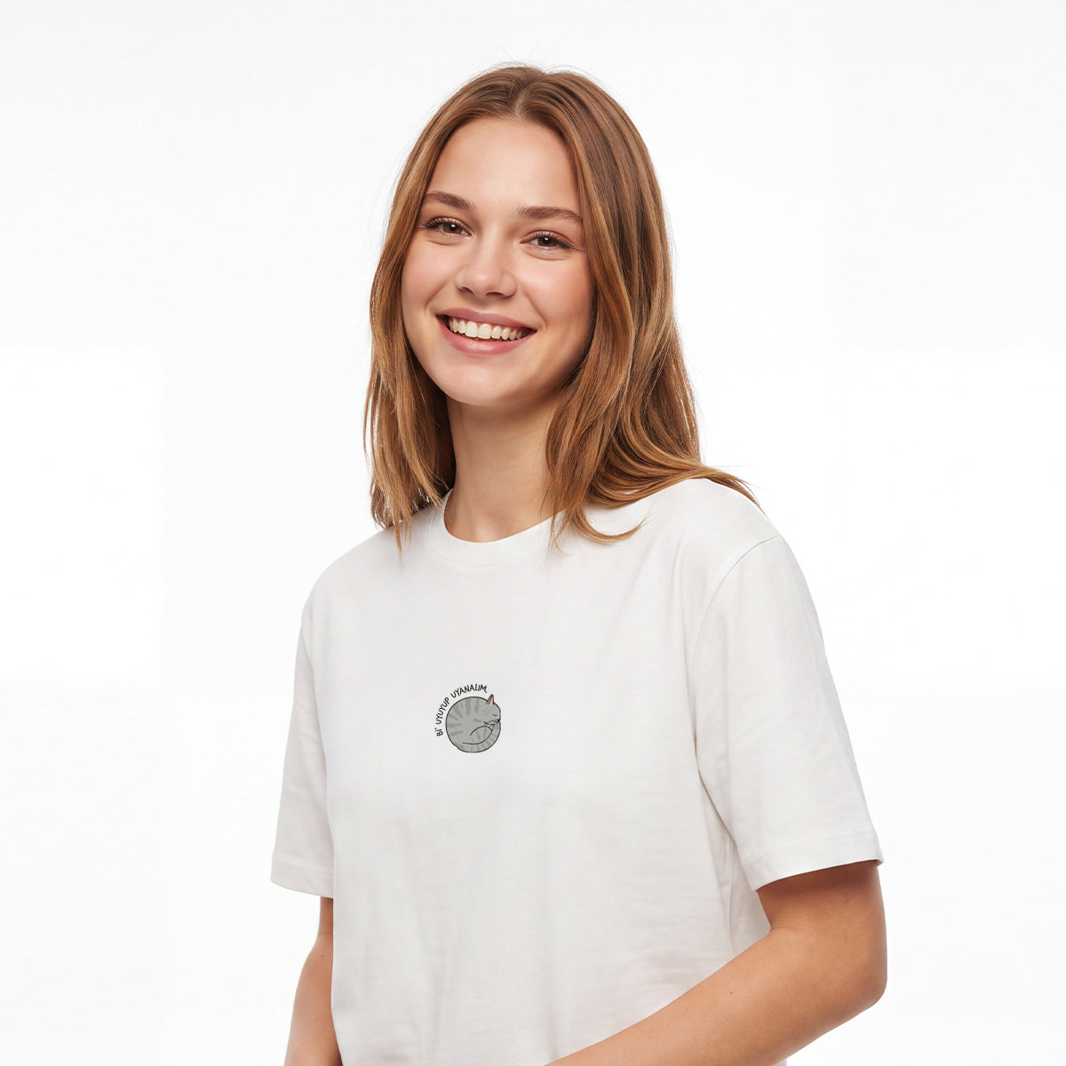 Bi' Uyuyup Uyanalım T-shirts